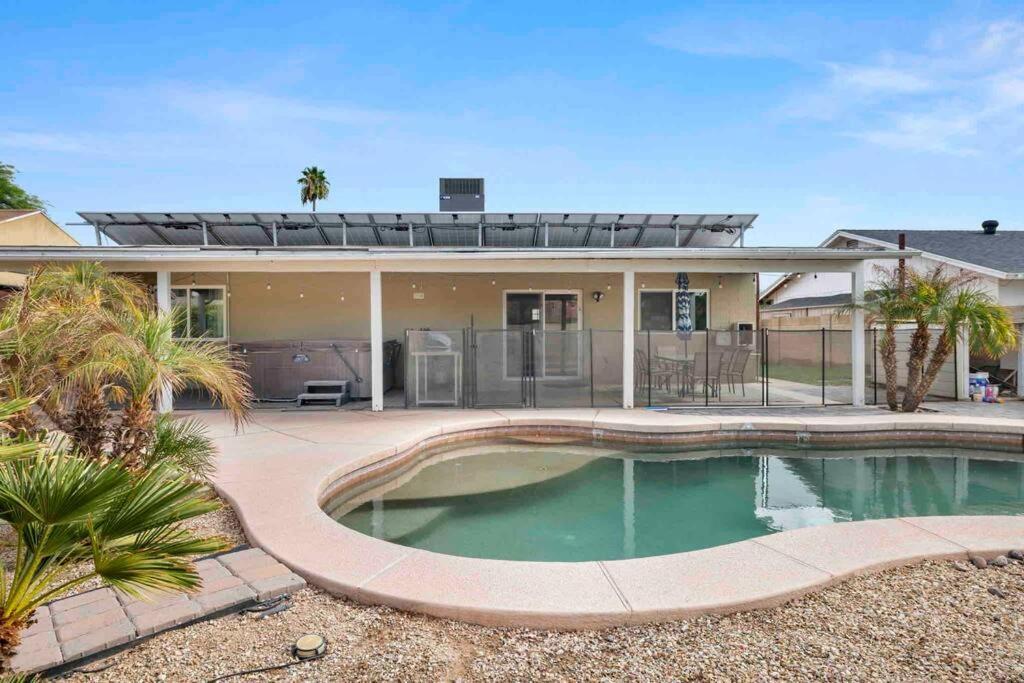 Spacious Cozy Home In Tempe Jacuzzi Pool King Bed! エクステリア 写真