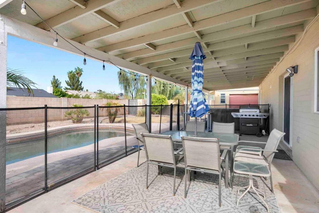 Spacious Cozy Home In Tempe Jacuzzi Pool King Bed! エクステリア 写真